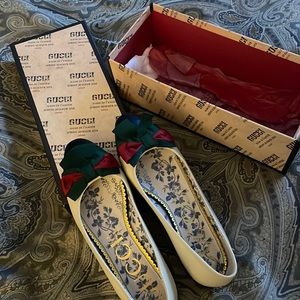 Gucci ballet pumps